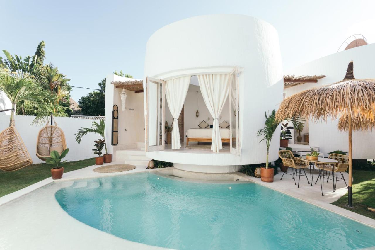 Makaii Tiny Villas With Private Pools Canggu  Exterior photo