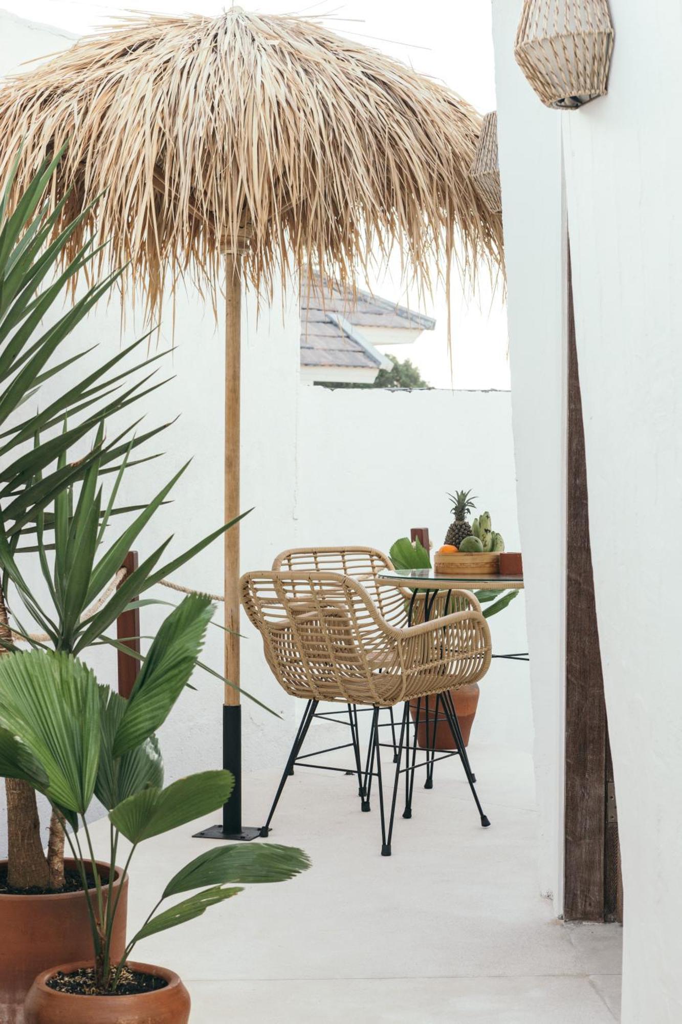 Makaii Tiny Villas With Private Pools Canggu  Exterior photo